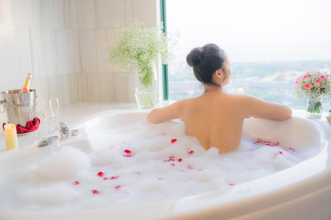 Ha Long Dream Hotel Bagian luar foto