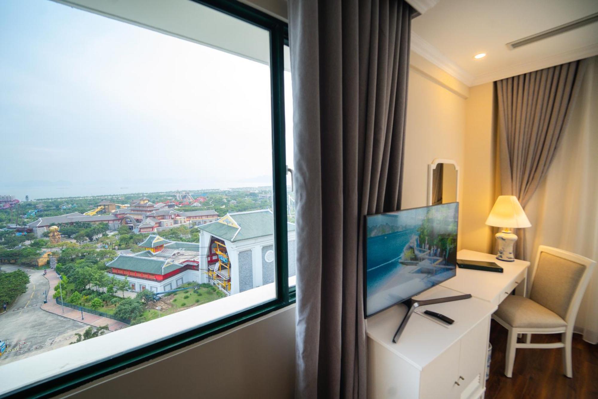 Ha Long Dream Hotel Bagian luar foto